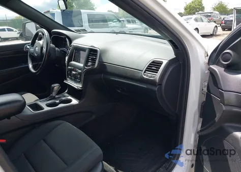 2018 Jeep Grand Cherokee Laredo E 4X4 from USA, damaged, VIN 1C4RJFAG6JC284298